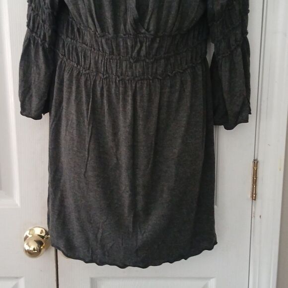 Max Studio  gray high waisted  super low cut v neckline  Sz L NWOT - Picture 2 of 7
